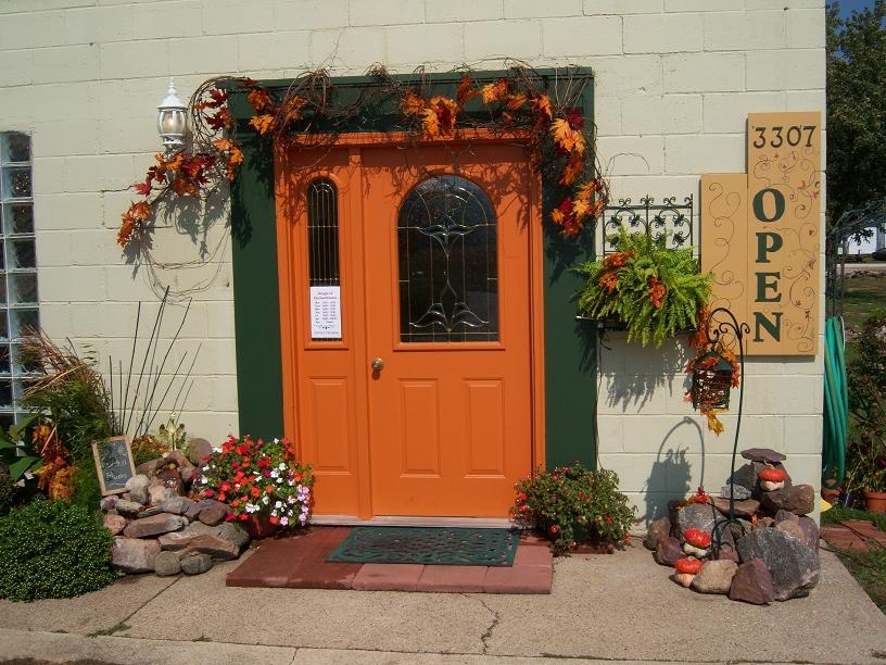 Fall+shop+front+door+07+jpg Fall+shop+front+door+07+jpg